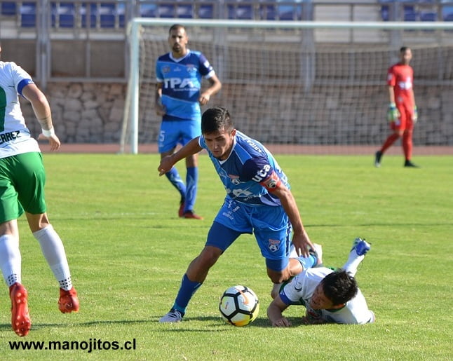 JUAN LÓPEZ, MEDIOCAMPISTA DEFENSIVO LLEGARÍA A MAGALLANES CON LA IDEA DE SUBIR A PRIMERA 3