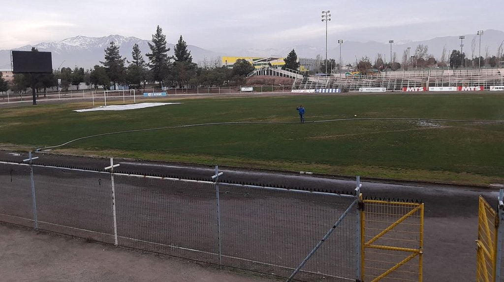 CANCHERO DE MAGALLANES ALISTA EL PASTO DEL MUNICIPAL 5
