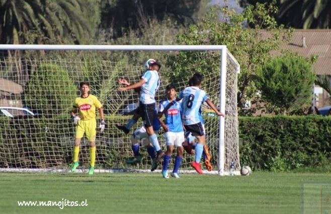 MAGALLANES FUTBOL JOVEN 16 Y 19 HICIERON LA PEGA 7