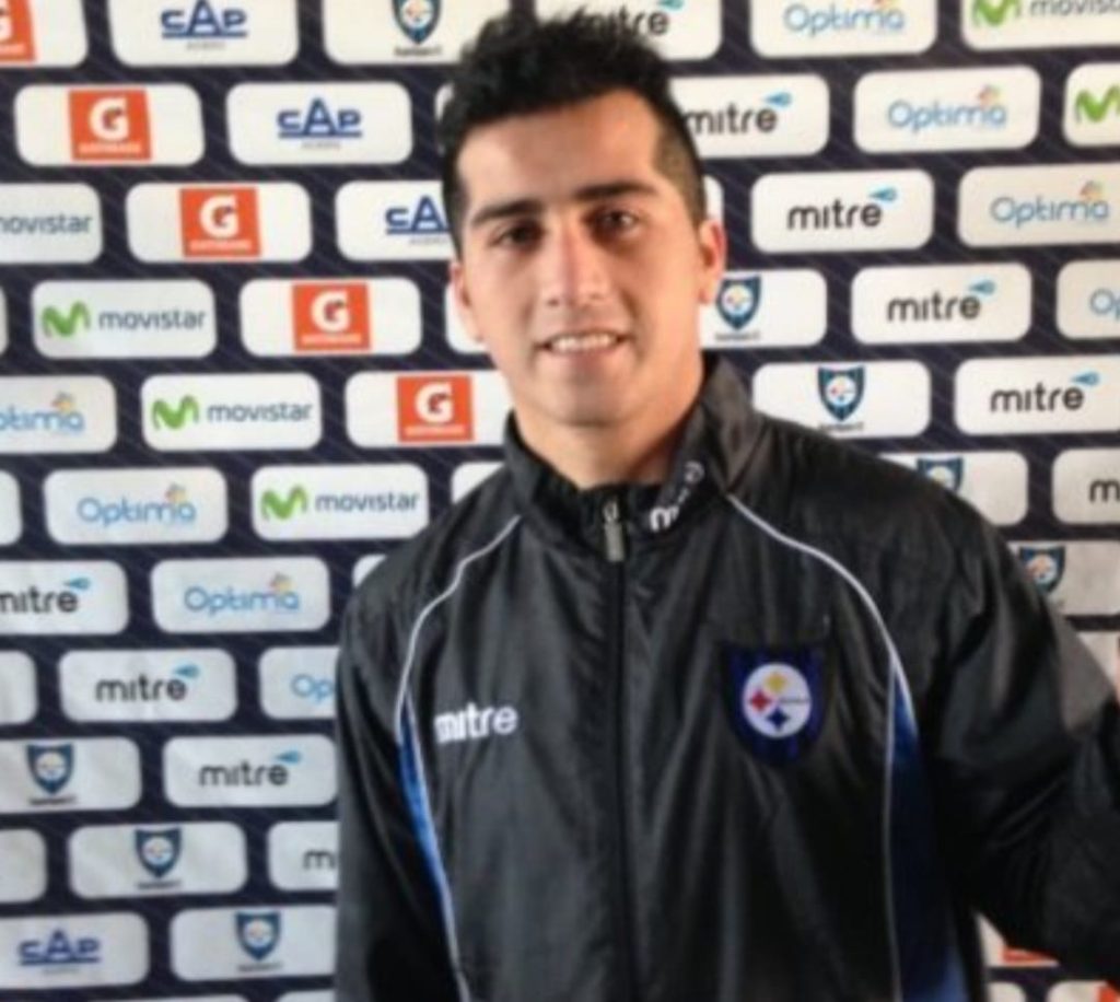 CLAUDIO JOPIA LLEGA A MAGALLANES 2021 1