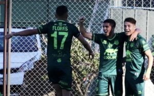 GRAN TRIUNFO DE LA ACADEMIA EN SANTA CRUZ LO MANTIENE COMO LIDER 3