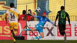 MAGALLANES SE LLENA DE GLORIA Y BUEN FUTBOL GANANDO A EVERTON 2X1 EN VIÑA 3