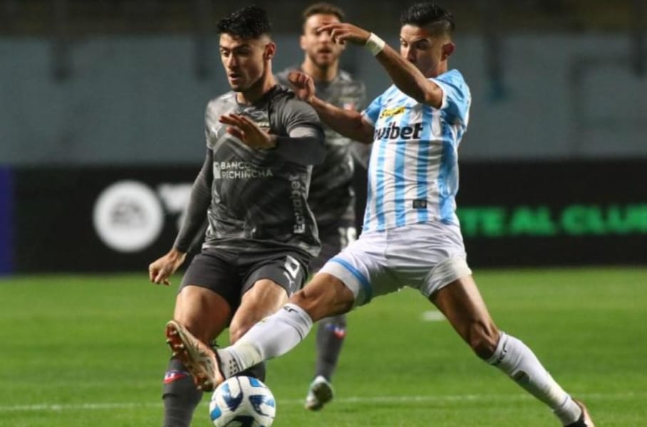 MAGALLANES EN LA SUDAMERICANA ANTE LIGA IGUALAN 1X1 7
