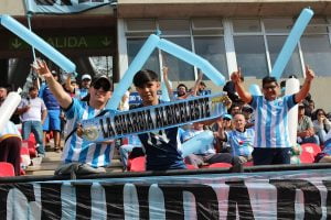 MAGALLANES GANA A LA U Y SALE DEL FONDO 6
