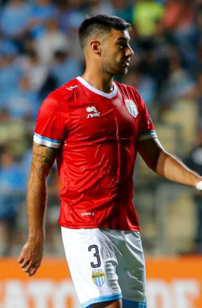 CRONOLOGIA DE UN ASADO Y UN JUGADOR DESPEDIDO 9
