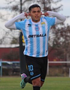 Costo más de la cuenta, pero Magallanes lo gana 2-1 a San Felipe 3