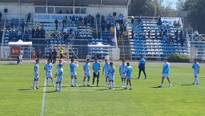 Con cuatro expulsados, Magallanes cae 1-0 ante Stgo Morning en el 'Clásico' 1